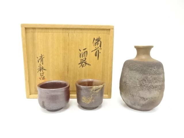Bizen ware of a set of sake cups